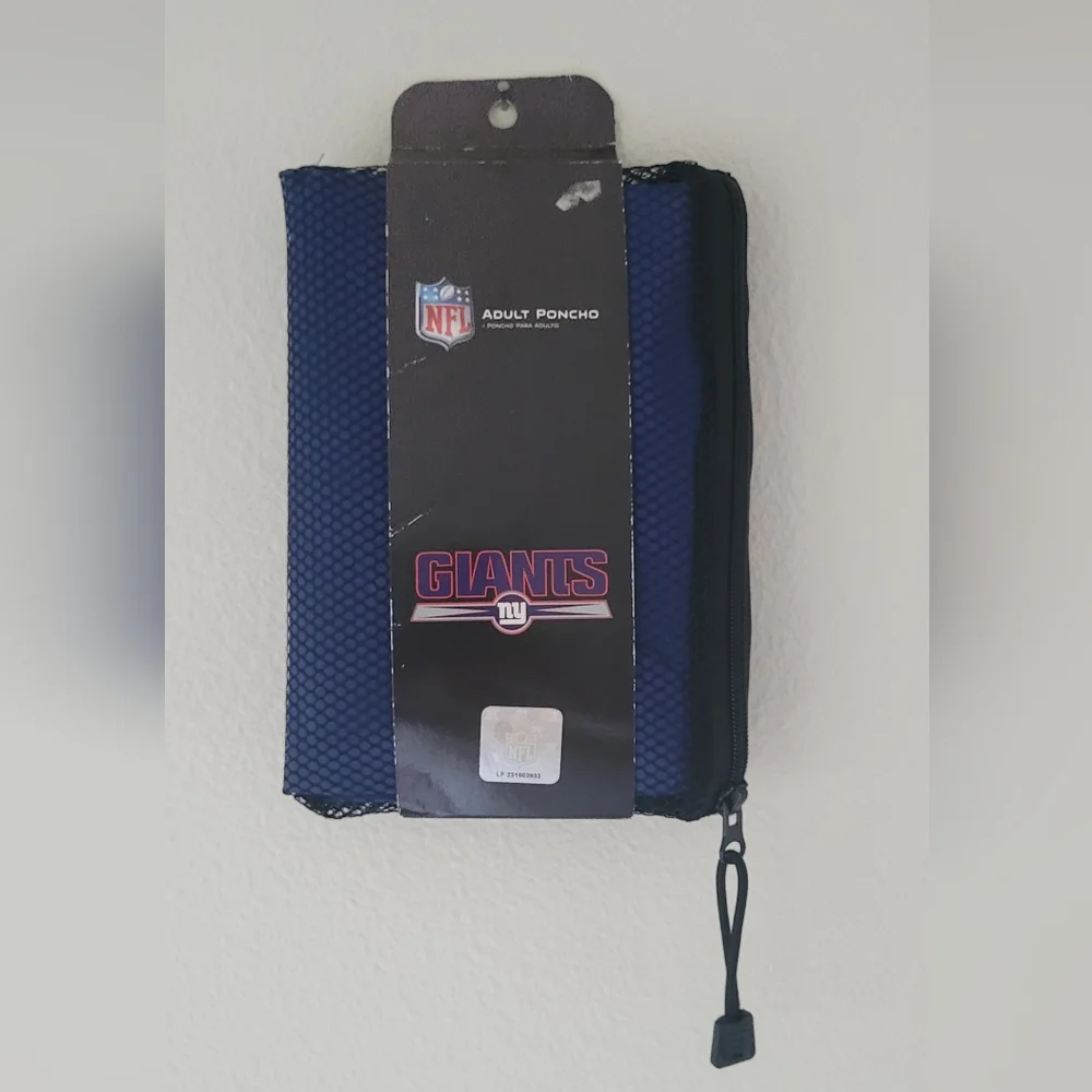 NFL Adult Poncho NY Giants By Totes